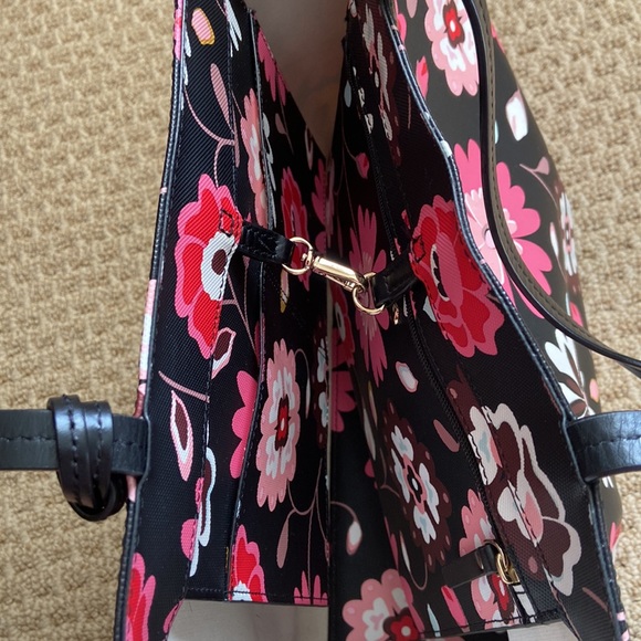 Kate Spade - Picture 5 of 9